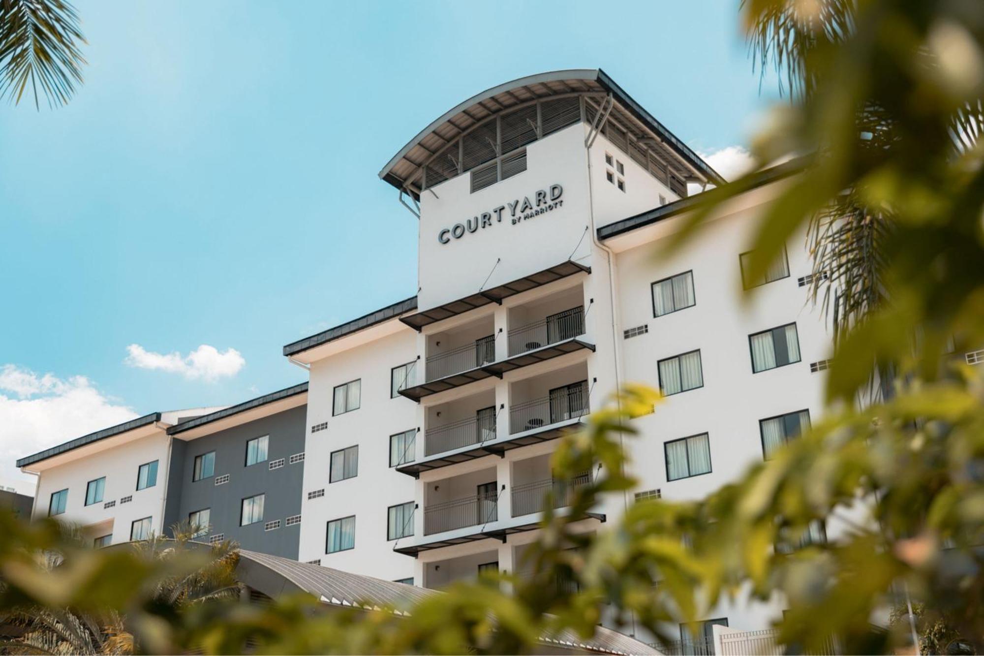 Courtyard By Marriott San Salvador Hotel Exterior foto