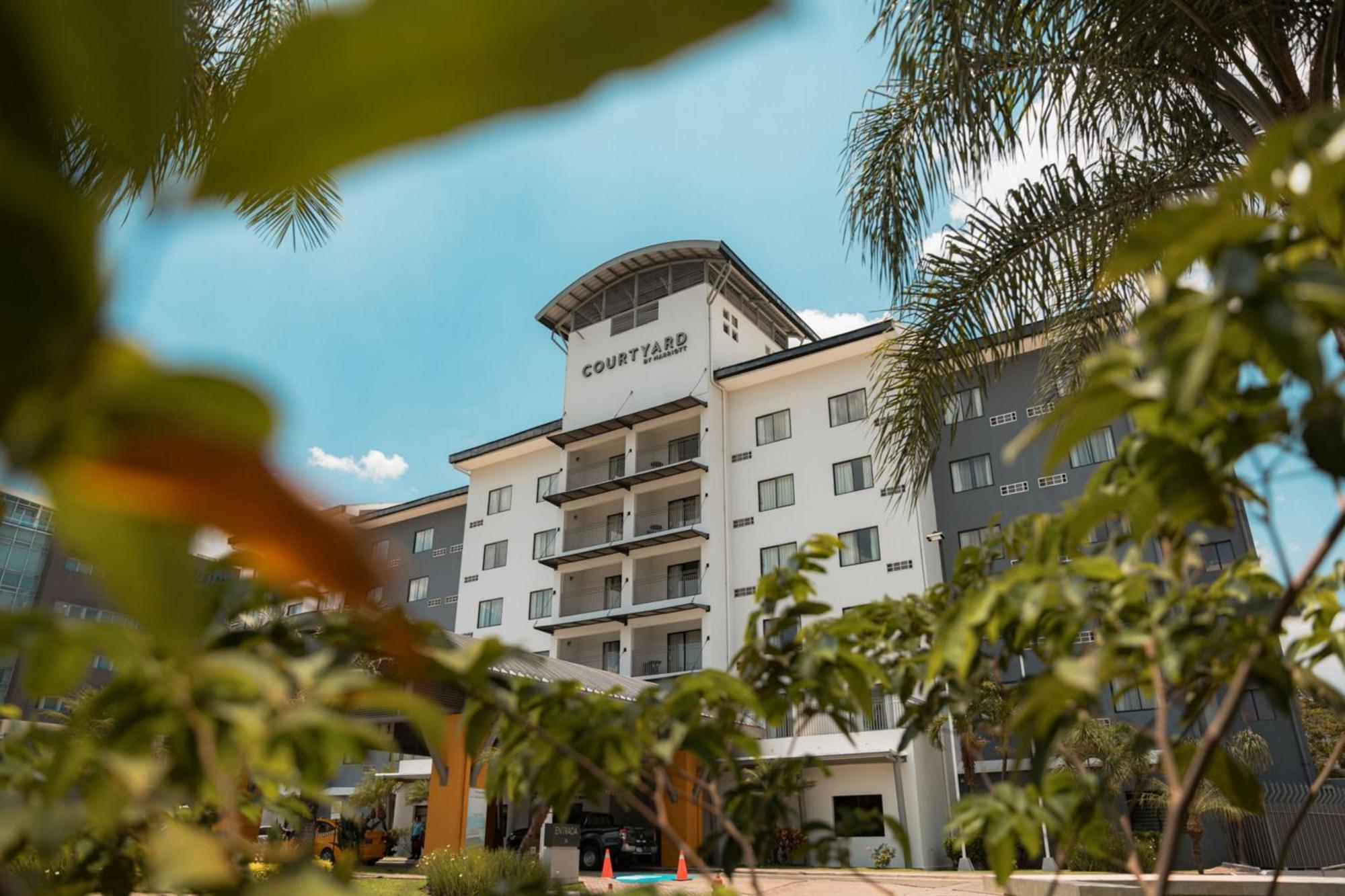 Courtyard By Marriott San Salvador Hotel Exterior foto