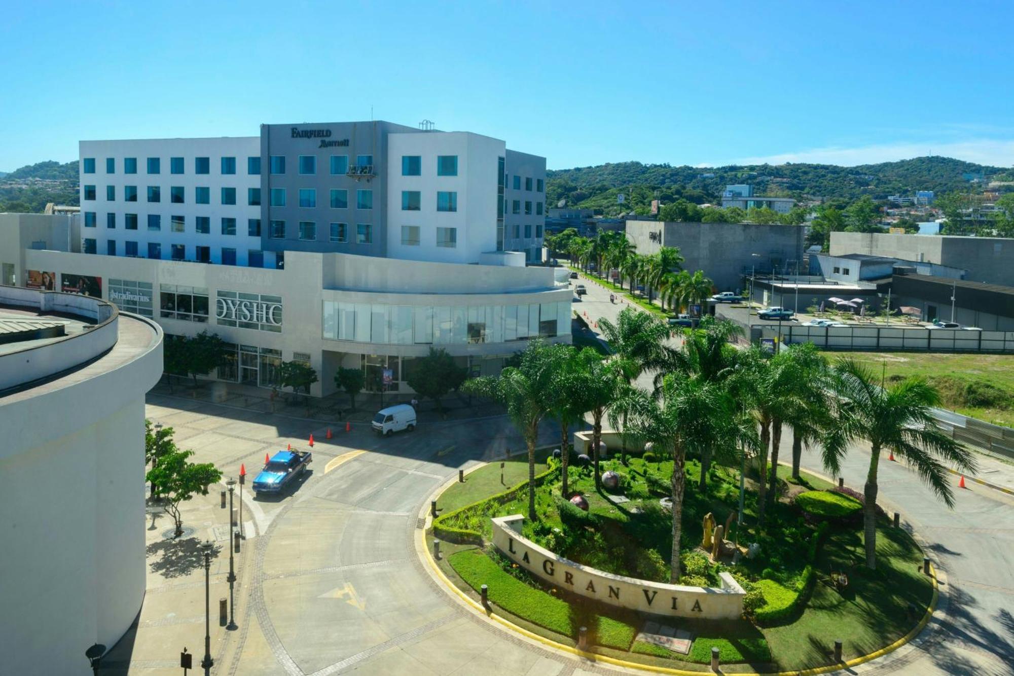 Courtyard By Marriott San Salvador Hotel Exterior foto